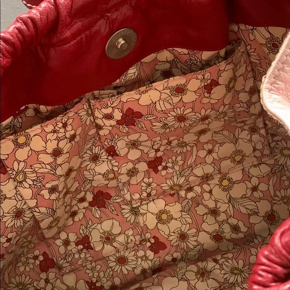 Isabella Fiore Red and Pink Floral Bag - Picture 10 of 11